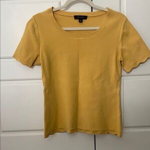 Ann Taylor Mustard Short Sleeve Top